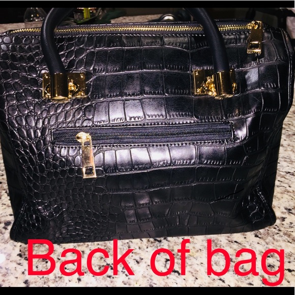 🎉 S-A-L-E 🎉❣️ Crocodile Textured Handbag - Picture 3 of 7